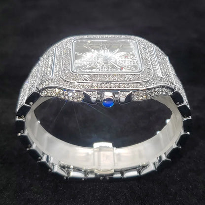 RedBox Hollow Quartz Wristwatch Classic Design